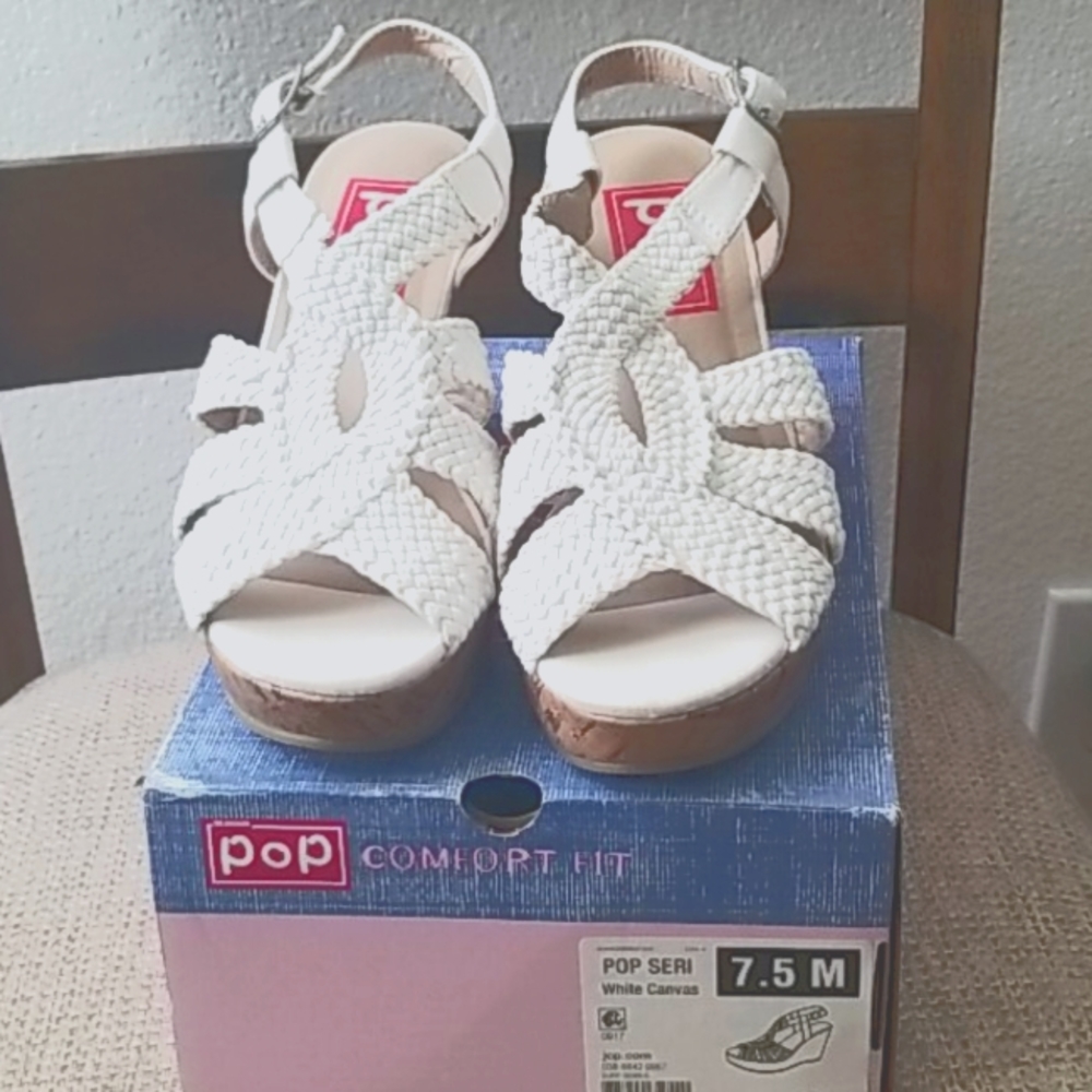 Sandle